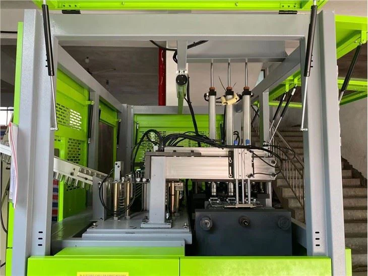 Automatic PET Stretch Blow Making Machines